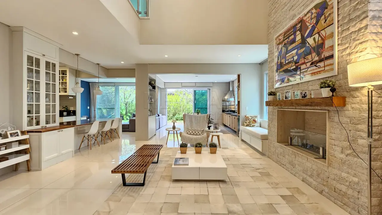 Sala de estar com lareira