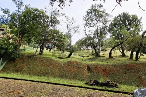 Lote 10 do Condomínio Fazenda Voturuna