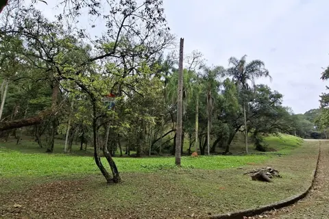 Lote 21 do Condomínio Fazenda Voturuna